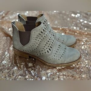 Stylish Gray Ankle Boots